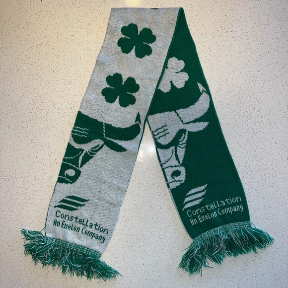 Chicago Bulls St. Patrick's Day Scarf - Picture 1 of 1